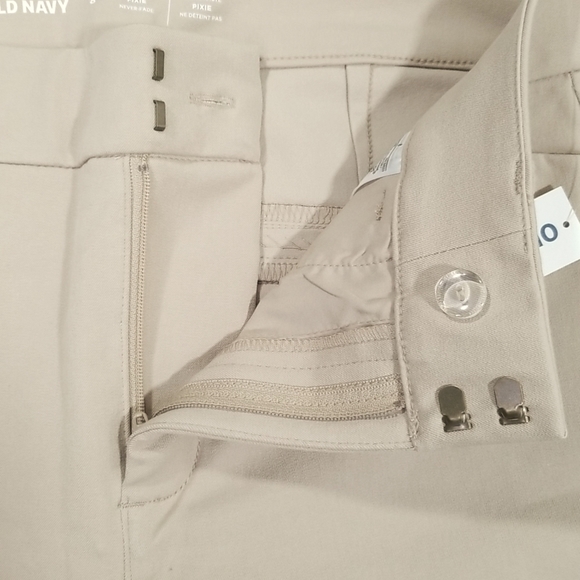 Old Navy Women's Size 8 High Waisted Pixie Pants Cream Full Length - Picture 7 of 11